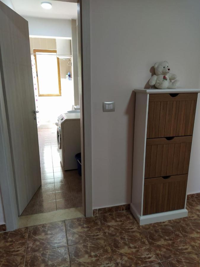 Jozi Kaiser Apartment 1 Durrës 外观 照片