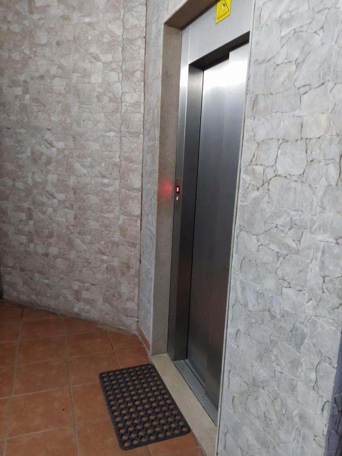 Jozi Kaiser Apartment 1 Durrës 外观 照片